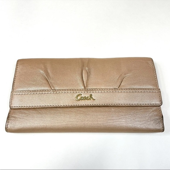 Coach Women’s Wallet Trifold Leather Solid Beige Button Shut #1347 - Picture 1 of 13